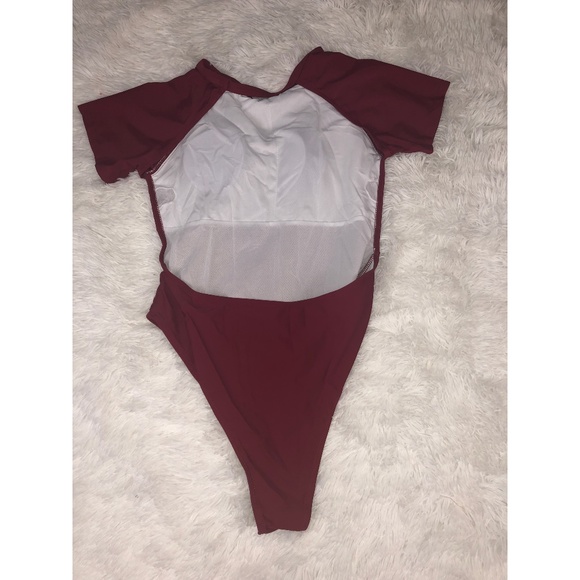 One Piece Swimsuit Size L Short Sleeve Open Back - Picture 4 of 4